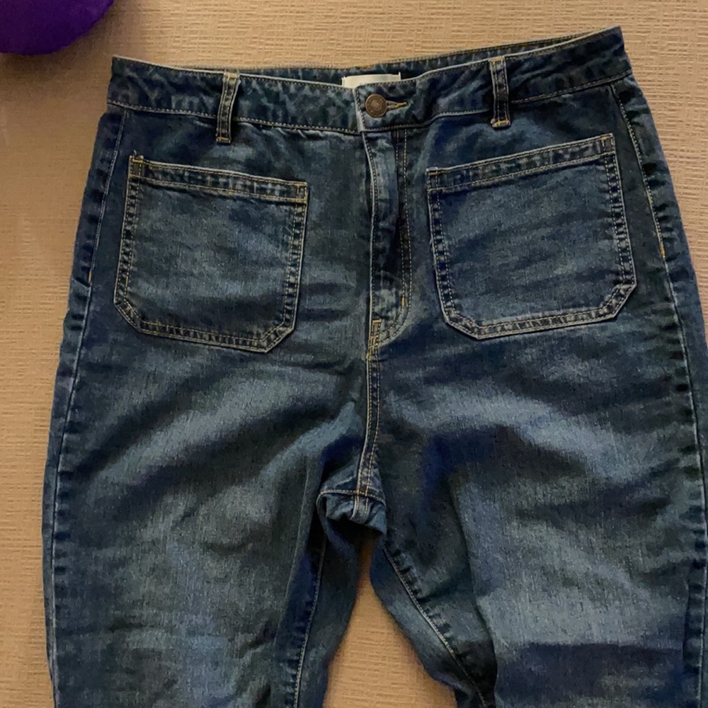 Flared Jeans - Picture 2 of 4